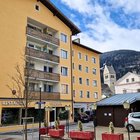 Apartment Dreamski Zell Am See Town, Near Lake Bagian luar foto