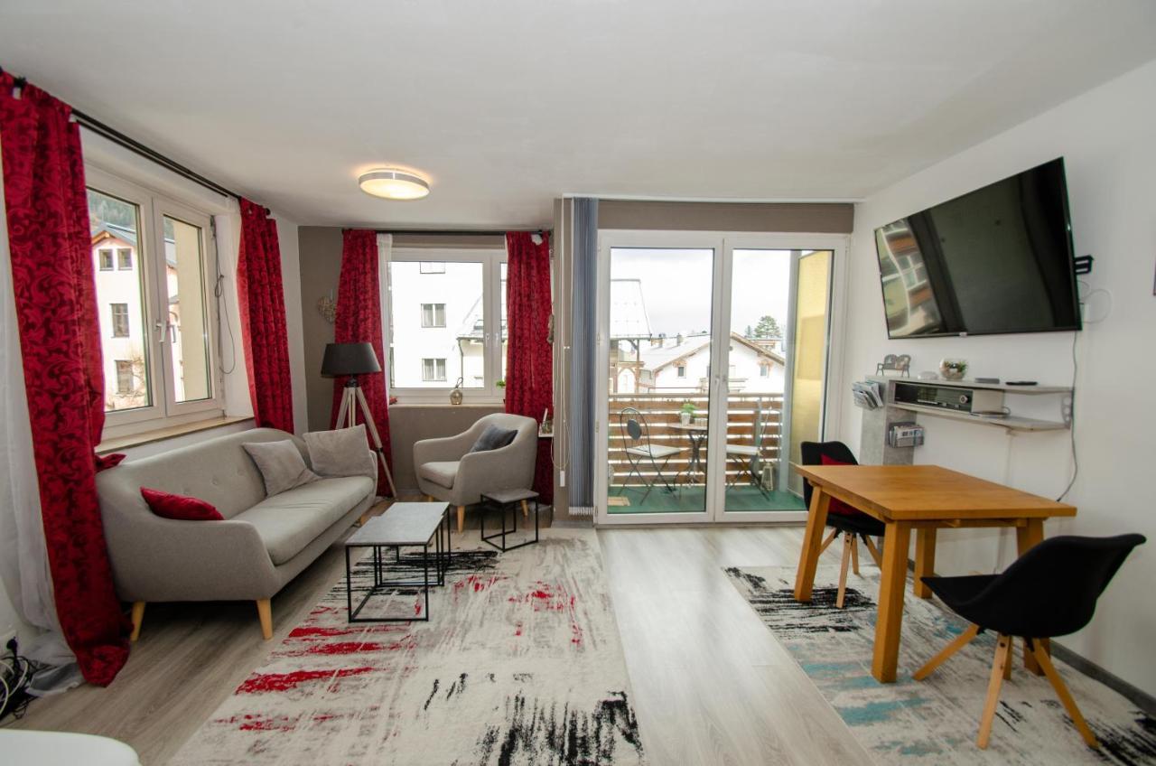 Apartment Dreamski Zell Am See Town, Near Lake Bagian luar foto