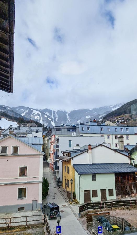 Apartment Dreamski Zell Am See Town, Near Lake Bagian luar foto
